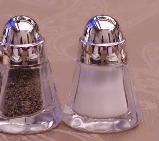 塩分制限は実は危険？　コレステロールに続き塩も冤罪だった？