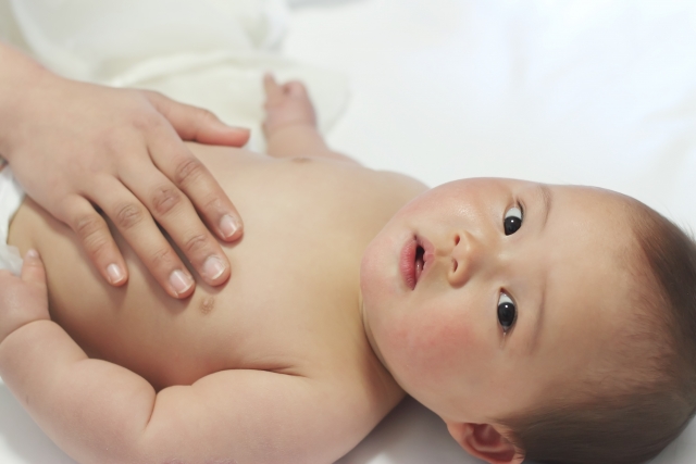 妊娠初期に太っていることは、胎児の先天性の奇形に関連する