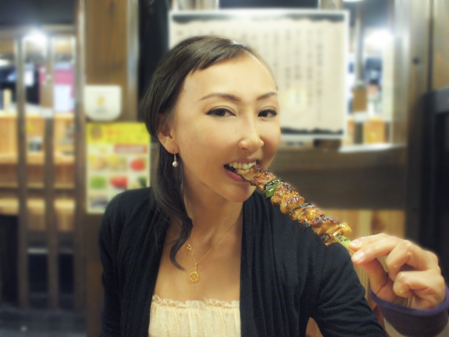 閉経後の女性は飽和脂肪酸をたくさん食べよう