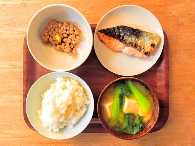 低脂質高糖質の食事は空腹時でもレムナントリポタンパク質を激増させる
