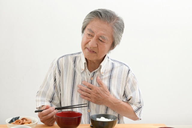 逆流性食道炎と大量の糖質摂取