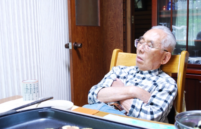 昼寝の時間が長くなることは認知症の前兆である可能性