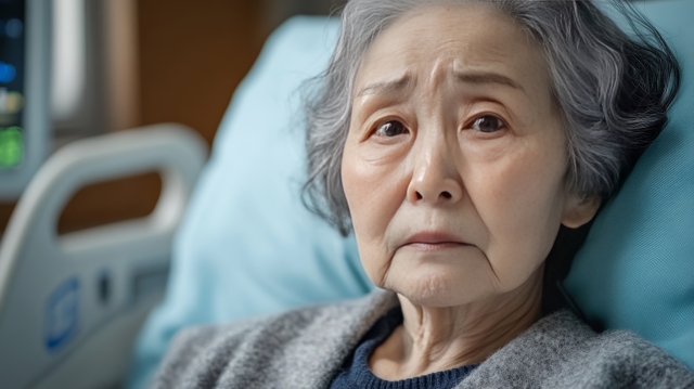 80歳以上では収縮期血圧が低いと死亡率が高い