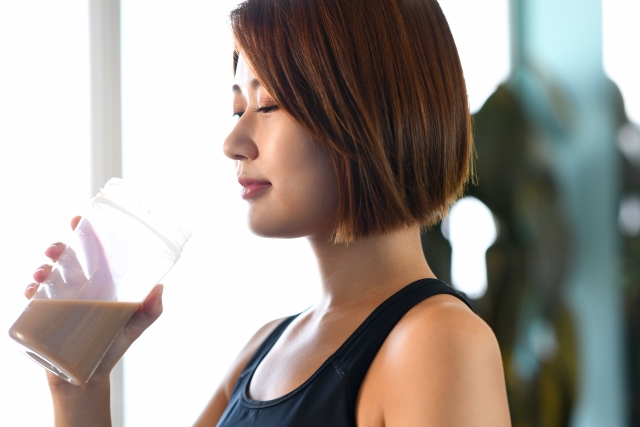 鉛が入っていてもまだプロテインを飲みますか？